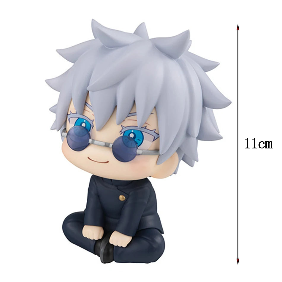 figurines chibi satoru gojo jujutsu kaisen assis 11 cm vue de profil avec mesure